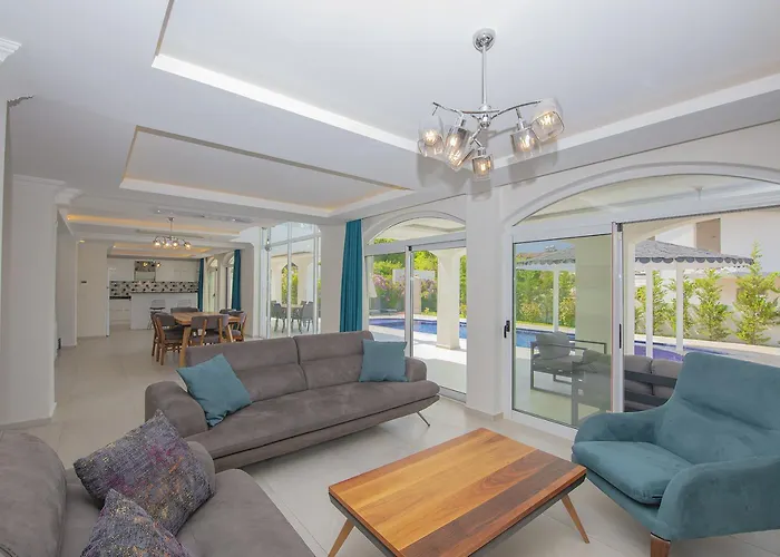 Villa Orka World 1 *