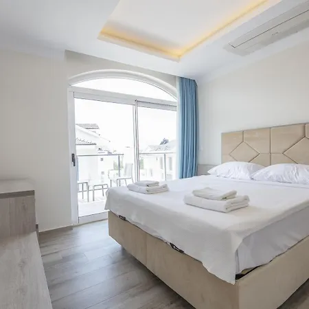 فيلة Orka World 1